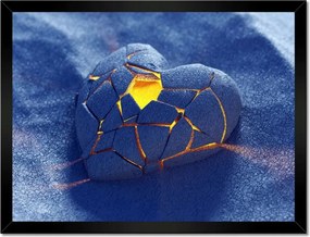 Poszterek keretben 40x30 A szerelem mindent felülmúl