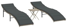 2 db világosszürke polyrattan napozóágy asztallal