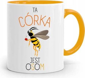 Sárga Bögre Ajándék Lányának Ez A Lány Egy Darázs, fényképes nyomtatással