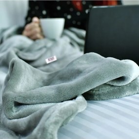 EMI sötét szürke színű mikroszálas takaró 150 x 200 cm