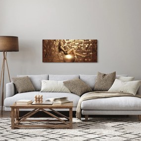 Egy nő képe egy arany szobában (120x50 cm)