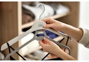 Műanyag vállfa szett 2 db-os Orderly – Joseph Joseph