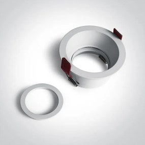 Fehér színű mennyzetbe építhető lámpa-ONE-LIGHT-10105D4W
