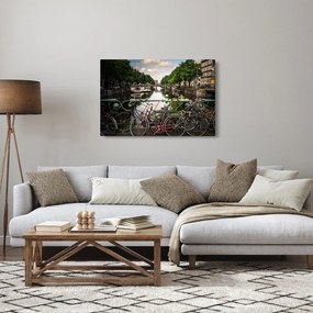 Egy bicikli képe a városban (90x60 cm)