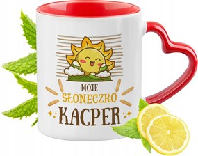 Piros bögre szív alakú füllel Kacpra Ajándék