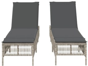 2 db világosszürke polyrattan napozóágy párnával