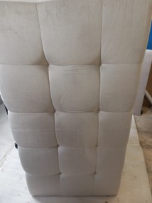 AKCIÓ Krémszínű kihúzható sarokkanapé ZENOVA 220x140 cm, kétoldalas II. minőség
