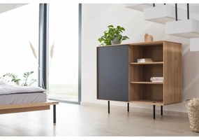 Fekete-natúr színű tölgyfa alacsony komód 118x100 cm Fina – Gazzda