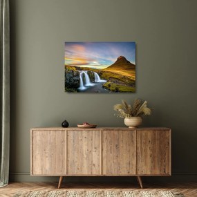 Kép a hegyekről és vízesésekről Izlandon (üvegen) (70x50 cm)