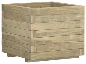 négyszögletes fa magaságyás 50 x 50 x 40 cm