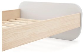 Fehér gyerekágy ágyráccsal, borovi fenyő dekorral 90x190 cm Esteban – Marckeric