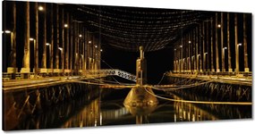 Képek 180x90 Vízalatti hajó az udvaron