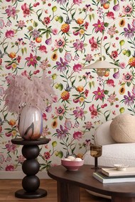 Holden Decor Wanderlust Tropica krém gyümölcsös vlies tapéta – 92111