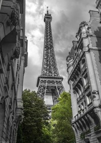 Poszter 21x29,7cm Kilátás az Eiffel-toronyra Párizs egy szűk utcájából, Assaf Fr