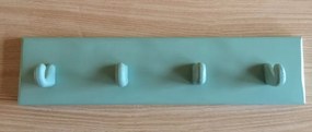 4 akasztós fogas, 2 méretben és különböző színekben