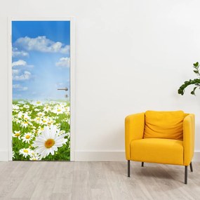 Fotótapéta ajtóra - Virágzó rét százszorszépekkel (95x205cm)
