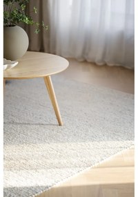 Natúr színű kerek dohányzóasztal tölgyfa dekorral 90x90 cm Yumi - Rowico