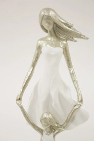 Ezüst hölgy elegáns fehér ruhában kislányával dekorfigura 33x11x7cm