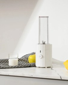 Smoothie turmixgép PLISSÉ 550 ml, többféle változat - Alessi szín: fehér