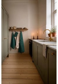 Kötény karácsonyi mintával Christmas Fable – JUNA