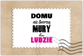 A hĂĄz 90x60-as poszterei nem alkotnak falat