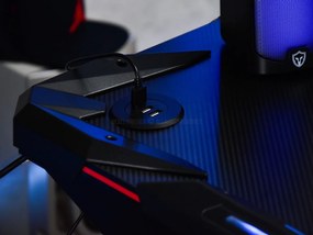 PC asztal Matts Led (fekete). Akció -16%. 1109786