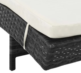 Fekete polyrattan napozóágy párnával és kerekekkel