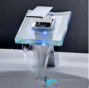 Álló mosdócsaptelep EYN cq0812 LED-világítással, vízeséses kifolyóval, több színváltozatban