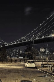 Poszter 30x45cm Esti kilátás a Manhattan hídra az utcáról, Assaf Frank