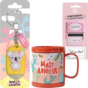 Gyereknapi Ajándék Bögre Kislány Kulcstartó Bélyegző