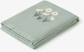 Goldea hímzett waffle konyharuha - kamilla zsálya alapon 50 x 70 cm