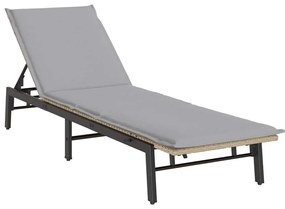 Bézs polyrattan napozóágy párnával