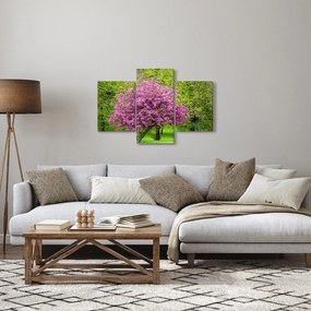 A réten virágzó fa képe (90x60 cm)