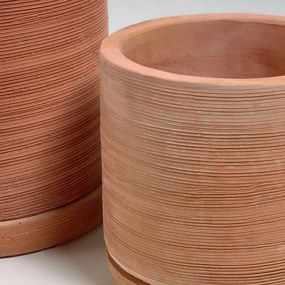 Karlina 2 db terrakotta virágcserép alátéttel - Kave Home