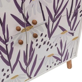 Daisy White and Lila szekrény