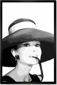 Poszterek keretben 40x60 Hepburn kalapban