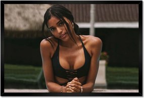 Poszterek keretben 60x40 Fiatal és szép a medencében