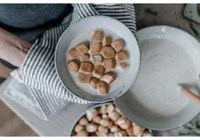 Len konyharuha 45x65 cm Thin Black Stripes – Linen Tales