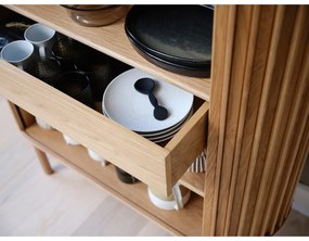 Natúr színű szekrény tölgyfa dekorral 110x125 cm Carno – Unique Furniture