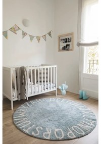 Világoskék mosható kézi szövésű pamut gyerek szőnyeg ø150 cm ABC Vintage Blue – Lorena Canals