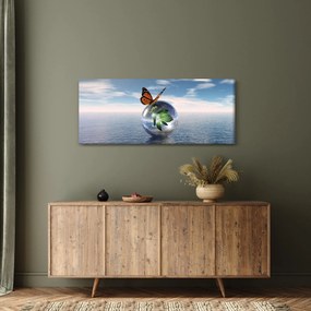 Pillangó képe egy üveggolyón (120x50 cm)