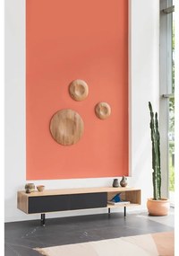 Fekete-natúr színű tölgyfa TV-állvány 200x48 cm Fina – Gazzda