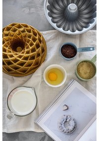 Lotus aranyszínű öntött alumínium sütőforma - Bonami Selection