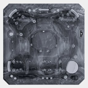 Malaga Life Premium jakuzzi storm clouds