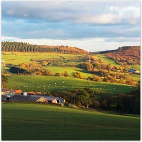 Poszterek 140x140 Hegyi völgy