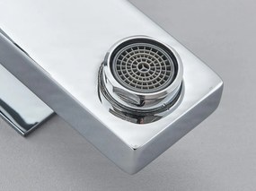 Álló mosdócsaptelep EYN BS1103 sárgaréz testtel, több színváltozatban — 16 cm — Króm
