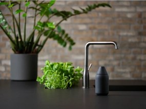 Fekete szilikon szappanadagoló 300 ml Singles – Zone