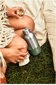 Ezüstszínű rozsdamentes acél termopalack 650 ml Explorer – Black + Blum