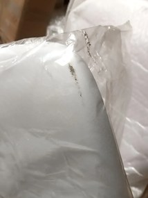 AKCIÓ Fehér BALI MARK szék bükkfa lábakkal II. osztály