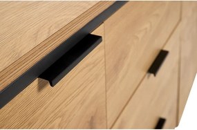 Natúr színű komód tölgyfa dekorral 155x81x45 cm Cesura – Unique Furniture